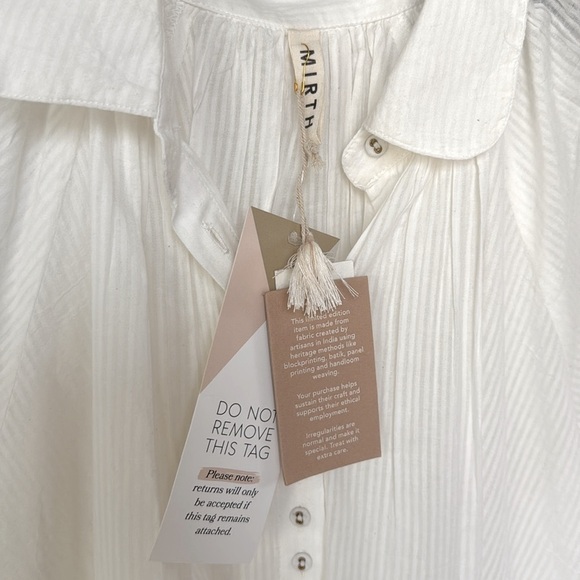 MIRTH Kerala Short Sleeved Blouse Button Down White Pinstripe XSMALL NEW NWT - Picture 6 of 14